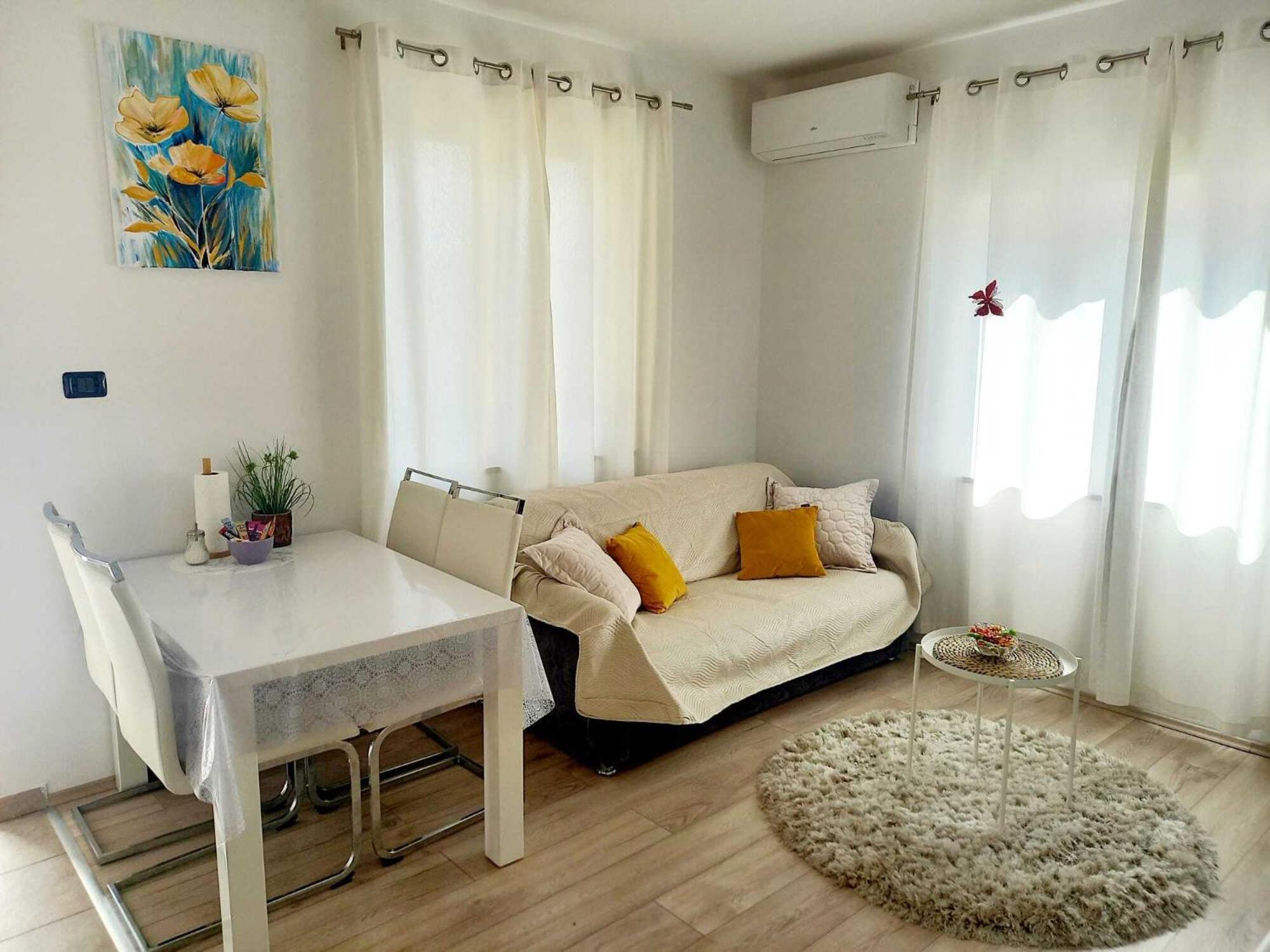 Apartman Melita Galižana Exterior foto